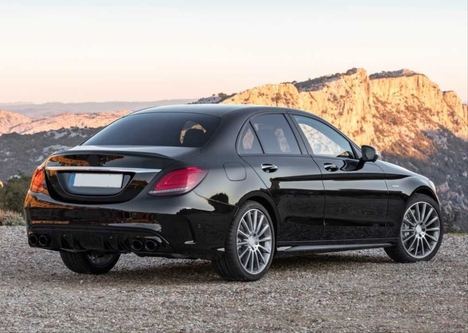 MERCEDES W205 C SERISI IÇIN C43 DIFUZOR &amp; EGZOZ SETI (AMG SEDAN) (SIYAH EGZOZ ILE)